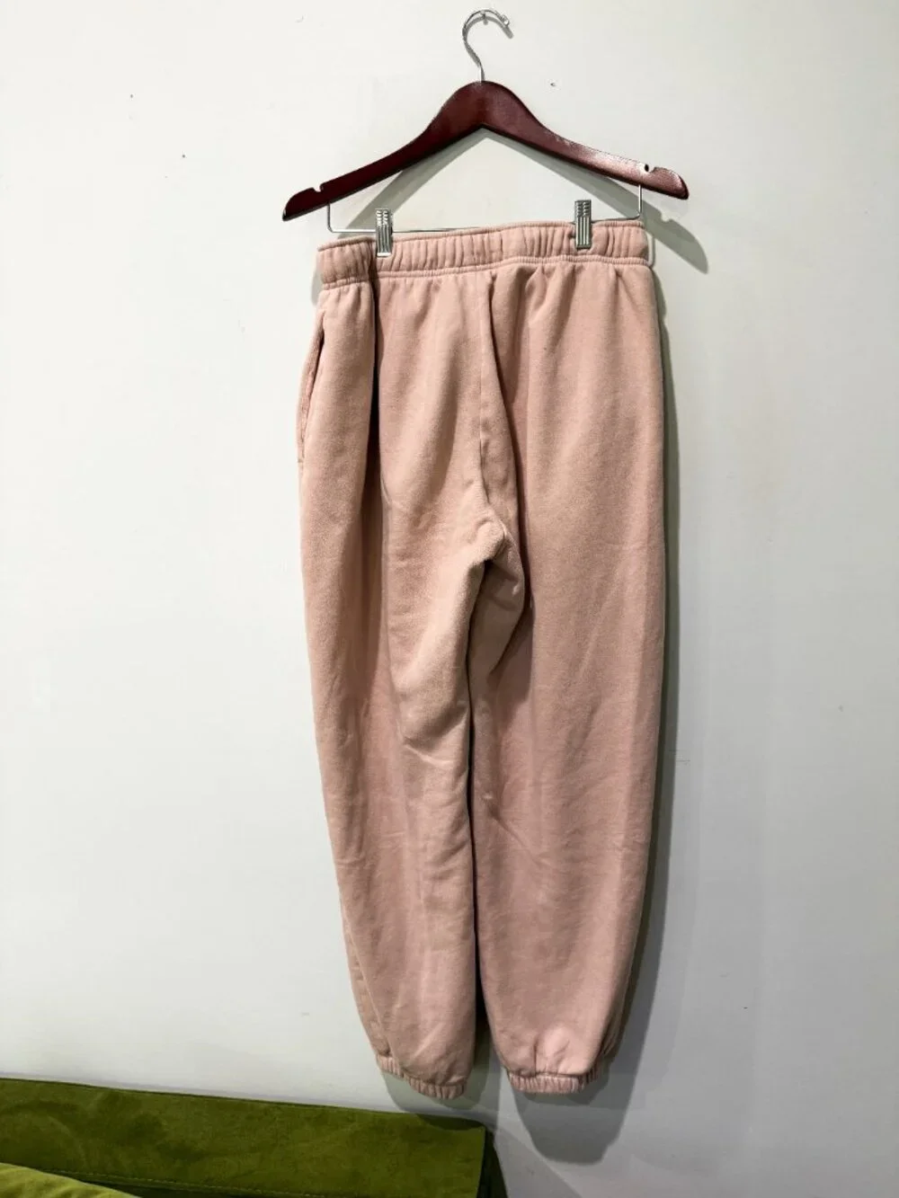 Nike Sportswear Club Fleece Mid-Rise Oversized Sweatpants Pink Women's Size M